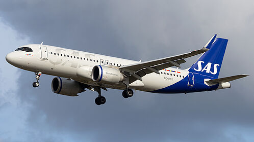 Airbus A321 (Sharklets) SE-ROX operated by SAS