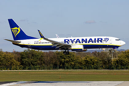 Boeing 737-800 SP-RKF operated by Ryanair