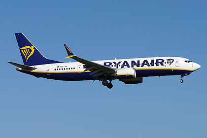 Boeing 737 MAX 8 SP-RZI operated by Ryanair