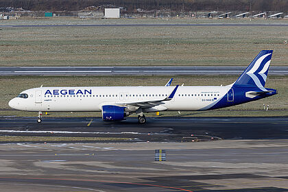 Airbus A320 SX-NAQ operated by Aegean