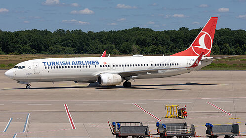 Boeing 737-900 TC-JYD operated by Turkish