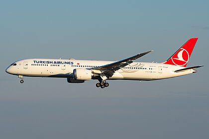 Boeing 787-9 TC-LLK operated by Turkish