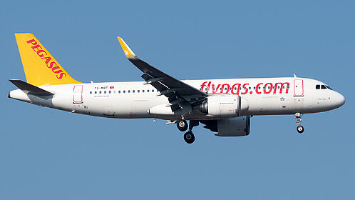 Airbus A320 TC-NBT operated by Pegasus