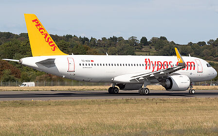 Airbus A320 TC-NCN operated by Pegasus