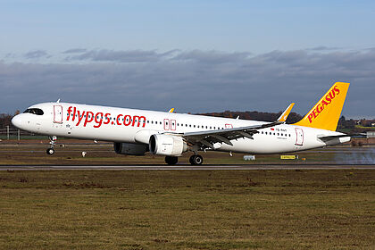 Airbus A321 NEO TC-RDT operated by Pegasus