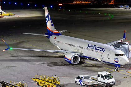 Boeing 737 TC-SMJ operated by Sun Express