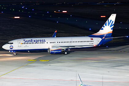 Boeing 737 TC-SOP operated by Sun Express