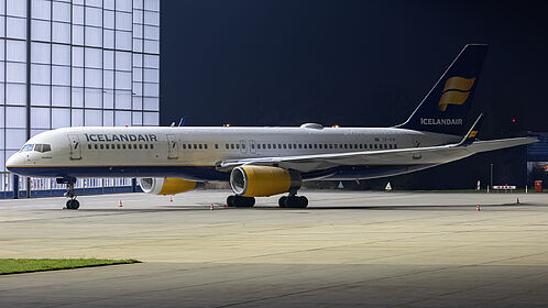 Boeing 757-200 TF-FIP operated by Icelandair