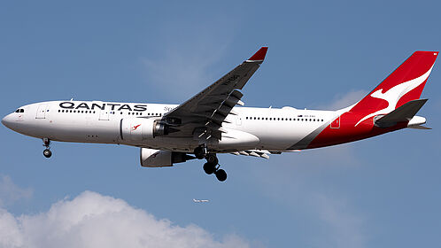 Unknown VH-EBG operated by Qantas