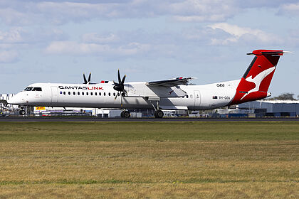 Unknown VH-QOA operated by Qantas