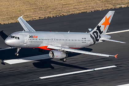 Unknown VH-VQG operated by Jetstar