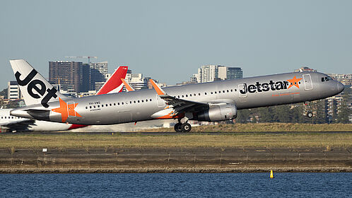 Unknown VH-VWQ operated by Jetstar