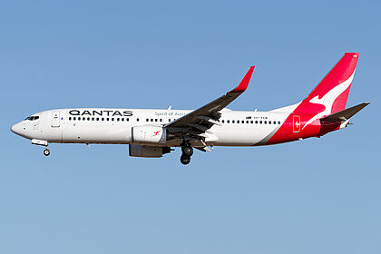 Unknown VH-VXM operated by Qantas