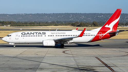 Unknown VH-VYH operated by Qantas