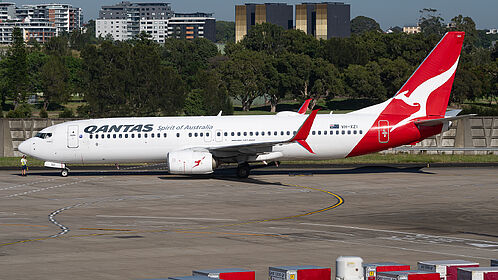 Unknown VH-XZI operated by Qantas